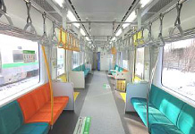 新型通勤電車の車内の様子