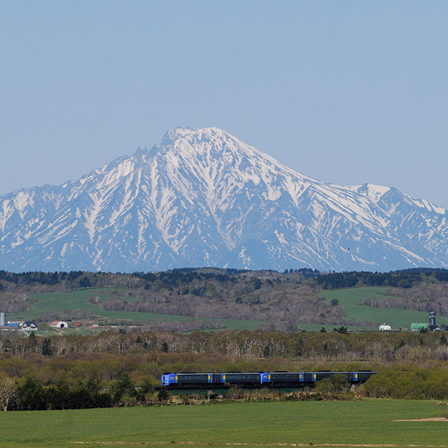 Sarobetsu Wetland and Mt. Rishiri