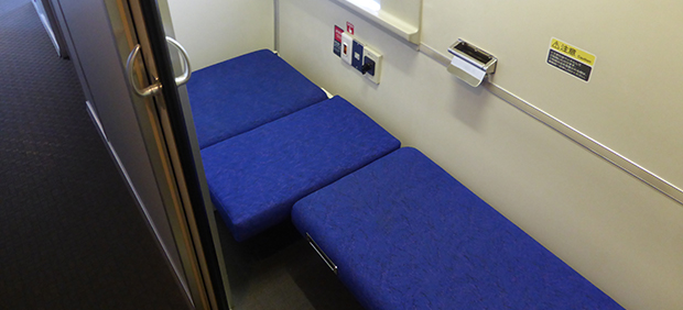 特急とかち（261系）｜列車ガイド（列車編成・設備など）｜鉄道